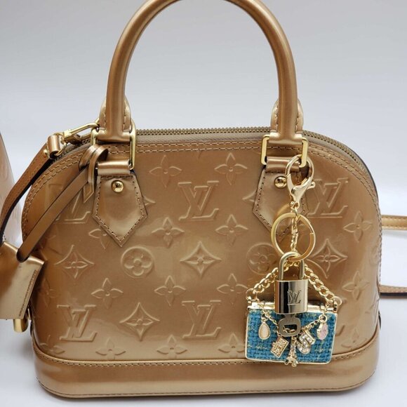 100% Auth Louis Vuitton Lock & Key with unbranded Bagcharm, Keycharm, Keychain - Picture 6 of 6